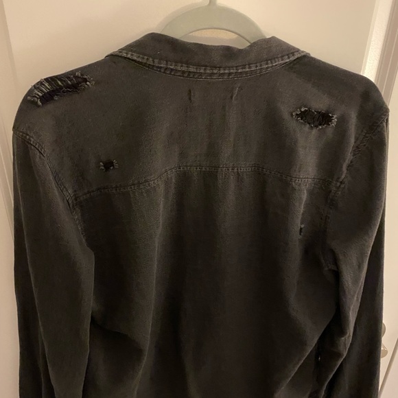 Black Chambray Distressed Button-Up - Picture 5 of 13